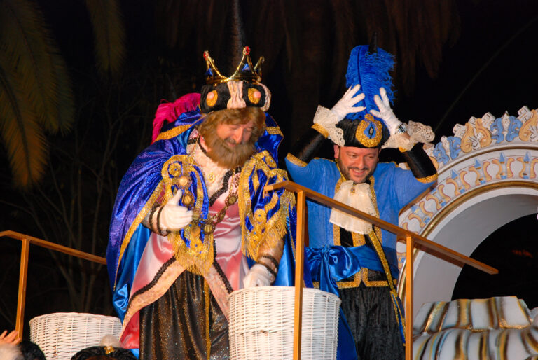 Malaga,,Spain,-,January,6:,Magic,Kings,Parade,(los,Reyes