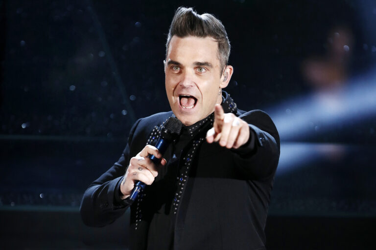 Sanremo,,Italy,,February,8:,Singer,Robbie,Williams,Performs,During,The
