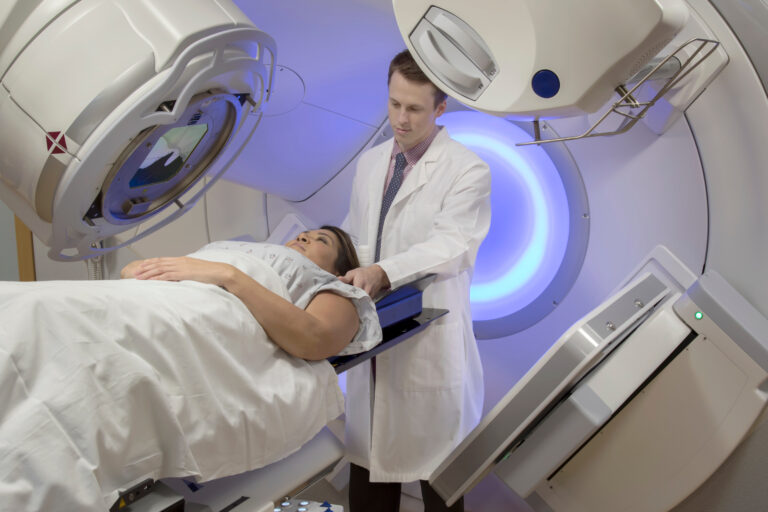 Woman,Receiving,Radiation,Therapy,Treatments,For,Breast,Cancer
