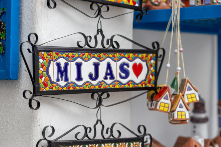 Street,Sign,Of,Mijas,Pueblo,In,Spain,,Displayed,At,A
