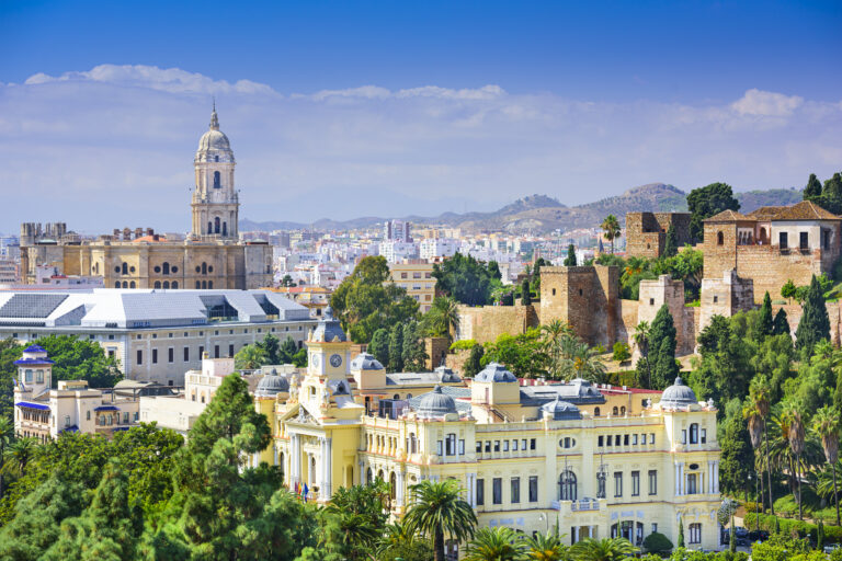Malaga,,Spain,Cityscape,At,The,Cathedral,,City,Hall,And,Alcazaba
