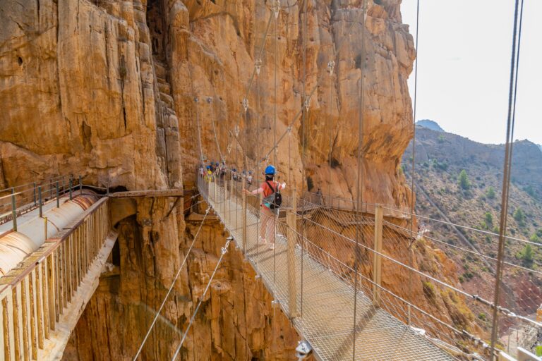 Caminito,Del,Rey,,Spain,,October,19,,2023:,Visitors,Walking,Along