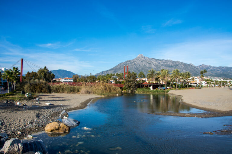 Mountain,In,Marbella,Landscape,Background.,Rio,Verde,River.
