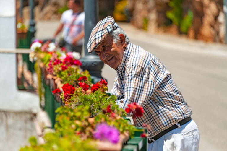 Ojen,,Spain,-,May,22,,2017,:,A,Senior,Gentleman