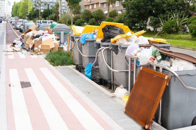 A,Coruña,,Galicia,,Spain,07.20.2024,Garbage,Strike,,A,Pile,Of