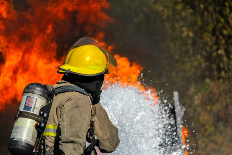 Firefighter,Training.,Fireman,Using,Water,And,Extinguisher,For,Fighting,With