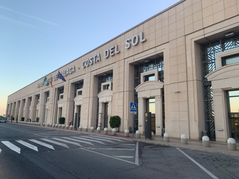 Exterior,Of,Departures,Terminal,At,Malaga,Costa,Del,Sol,Airport.