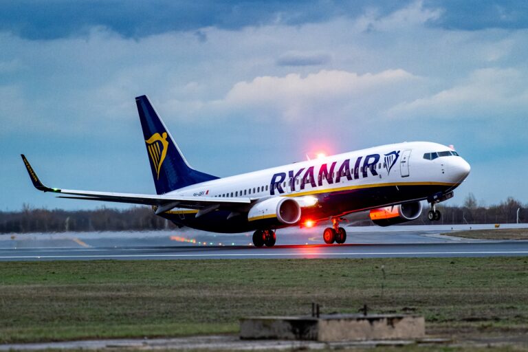 Bucharest,,Romania,-,April,25,,2022,-,The,Ryanair,Plane