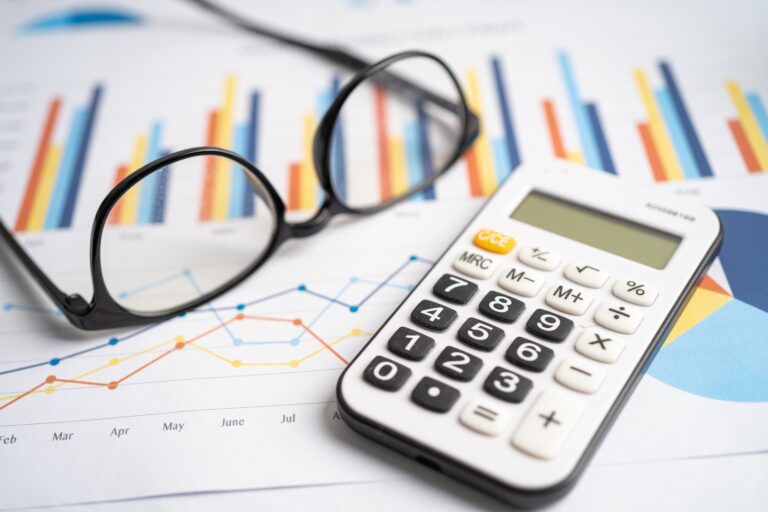 shutterstock_2400294719