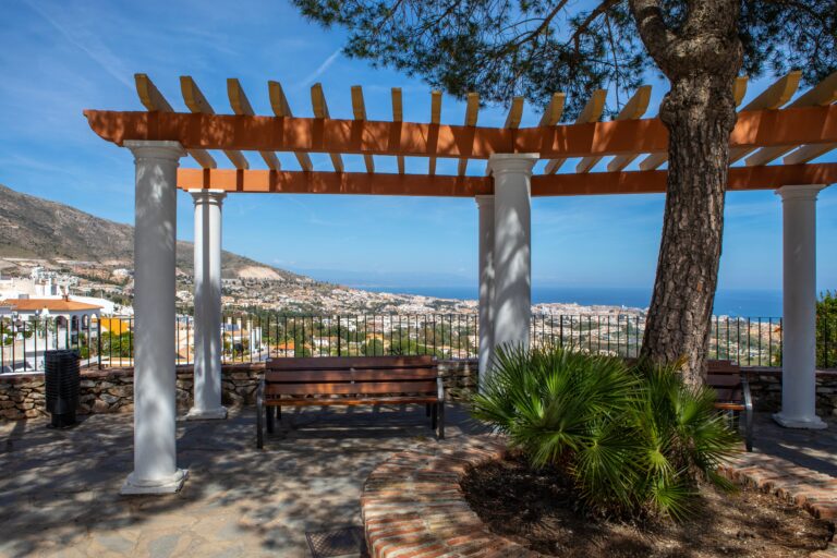 The,Magnificent,View,From,The,Pergola,Outside,Iglesia,Santo,Domingo
