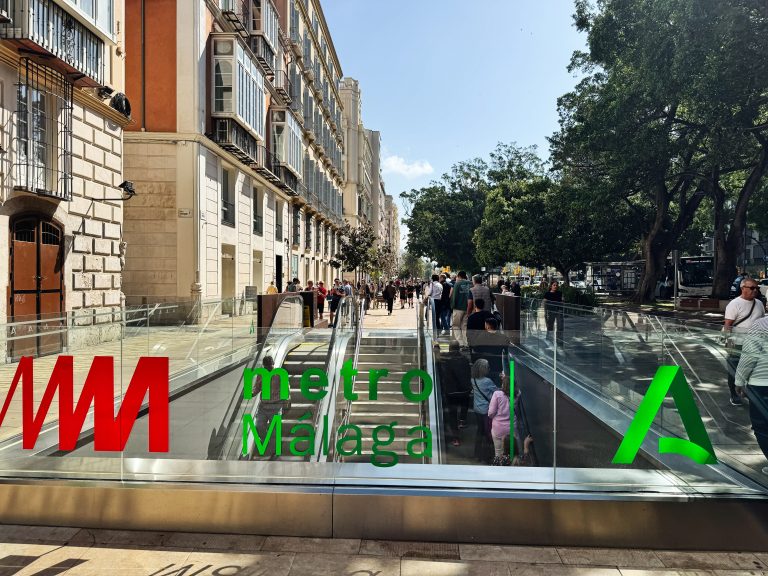 Malaga,,Spain,-,May,02,,2025:,Metro,Entrance,In,Malaga,