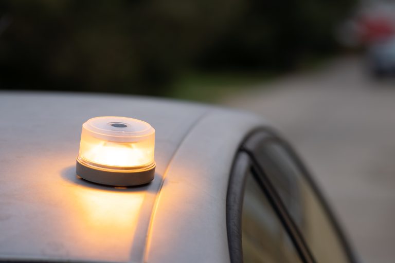 V16,Emergency,Beacon.,Emergency,Beacon,With,Flashing,Amber,Light,To