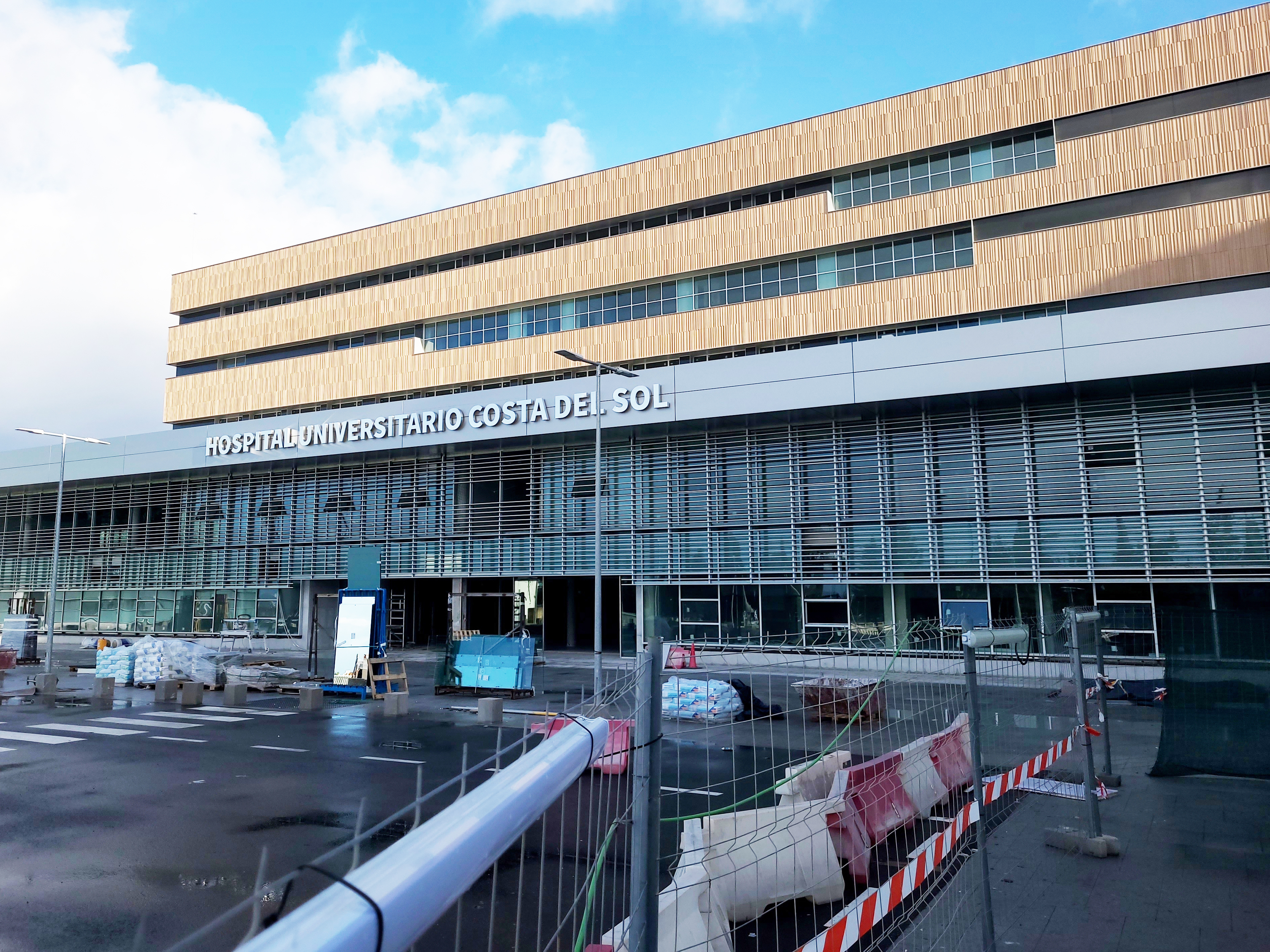 shutterstock_2441537921