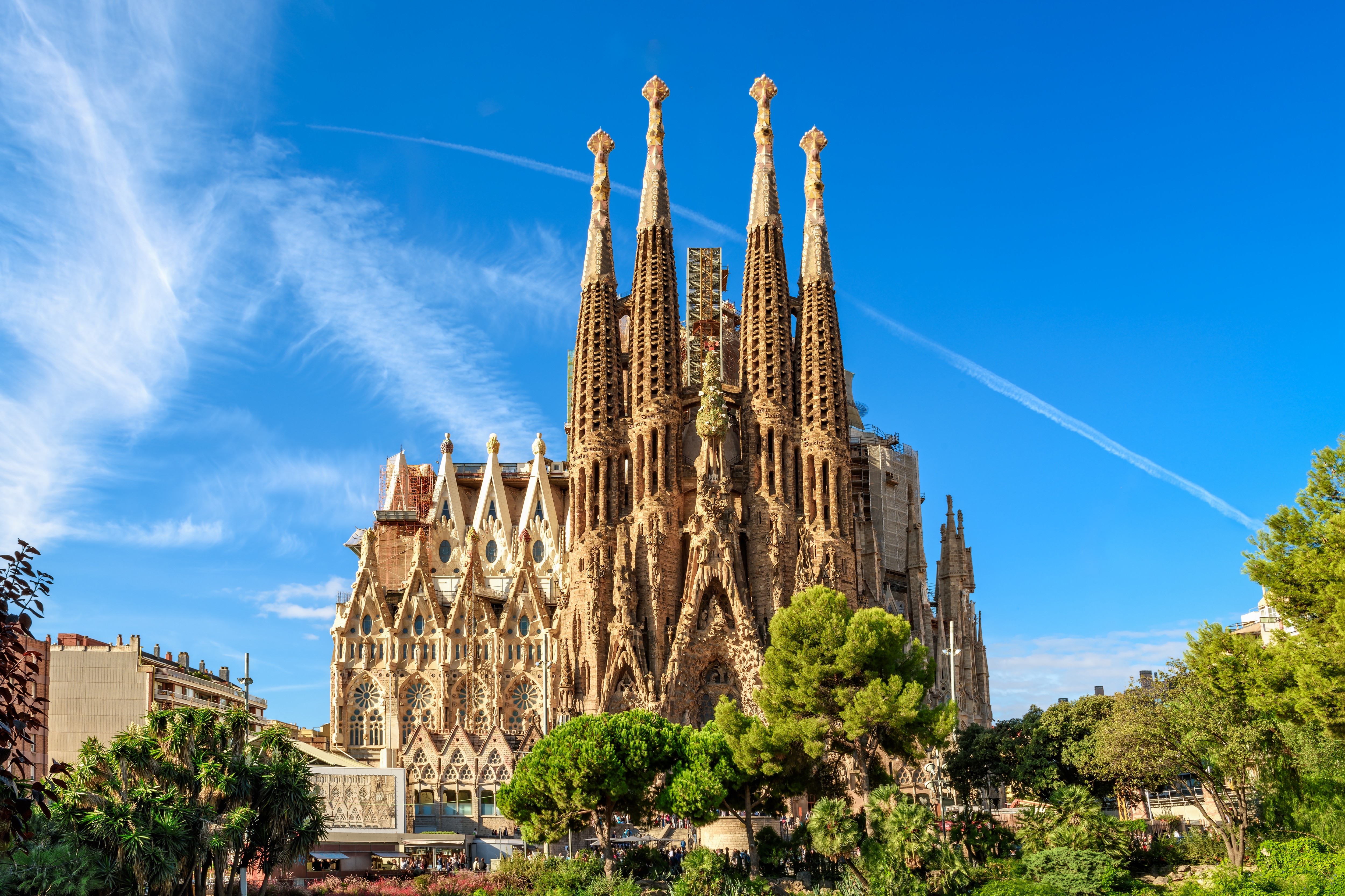 La Sagrada Família stiger mot himlen!