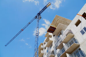 7 100 sökande till 62 sociala bostäder