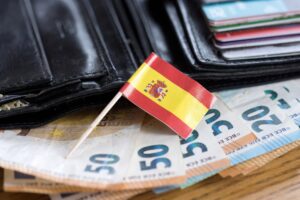 Lägsta underskottet sedan finanskrisen