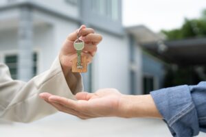 Efterfrågan på bostäder ökar med 30 procent