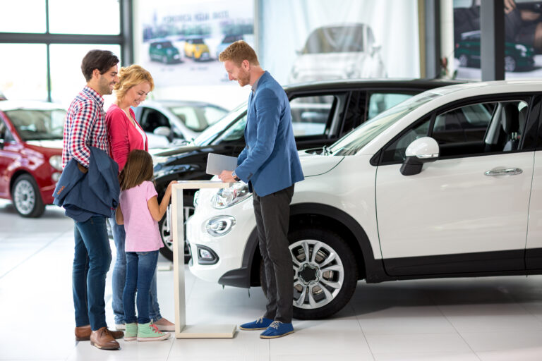 Försäljningen av bilar ökar kraftigt