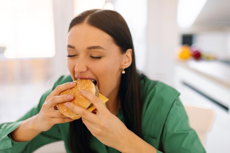 Fast,Food,Concept.,Happy,Lady,Eating,Tasty,Burger,,Holding,Junk
