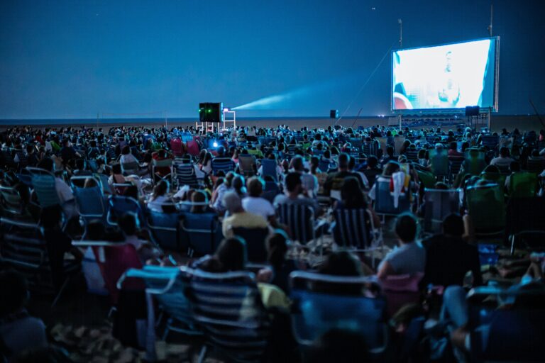 Gratis sommarbio igen